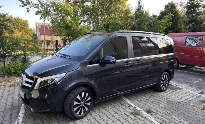Mercedes-Benz Klasa V cena 329000 przebieg: 18000, rok produkcji 2021 z Kraków małe 379